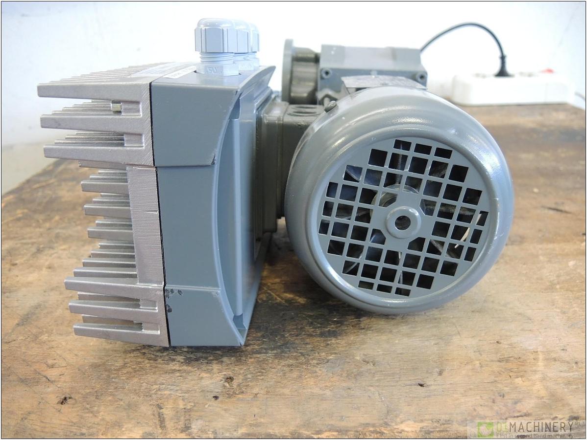 2009 LENZE GKR03-2E HAK 063C12