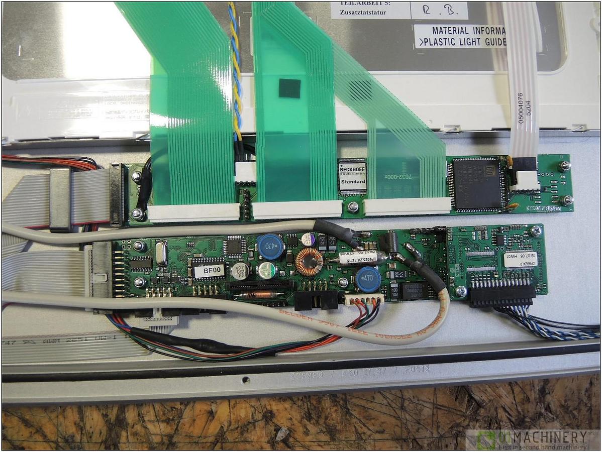  BECKHOFF CP7032-1070-0010