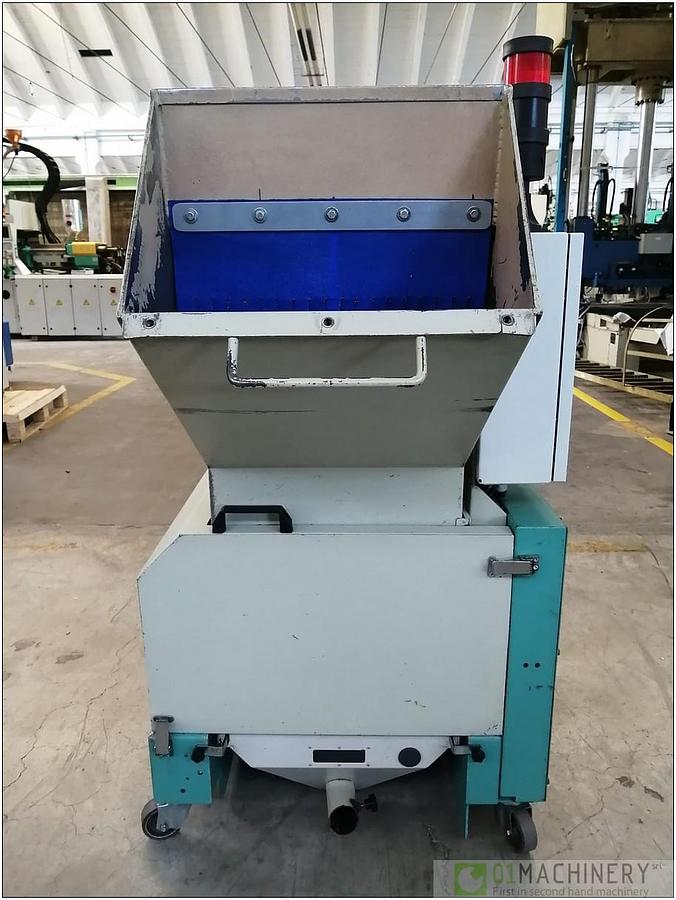 TRIA 40-20/BL-T
