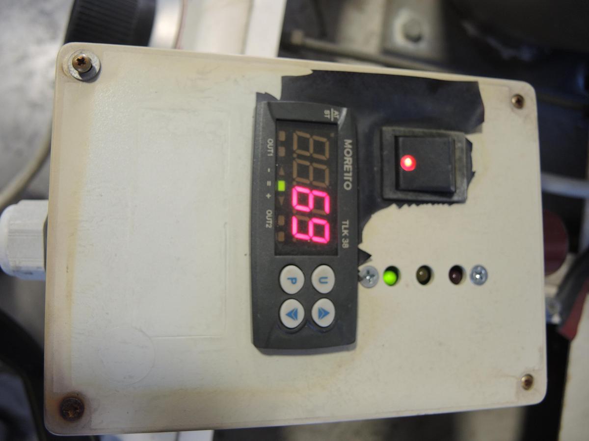 2001 MORETTO D205