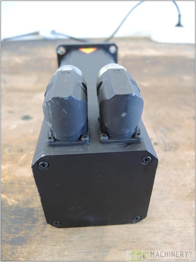 2005 B&R 8MSA2L.E5-I6