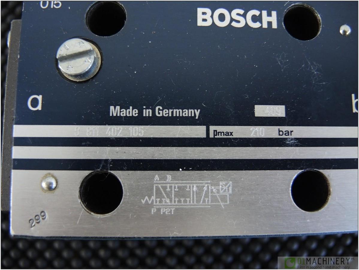 BOSCH 0 811 402 105