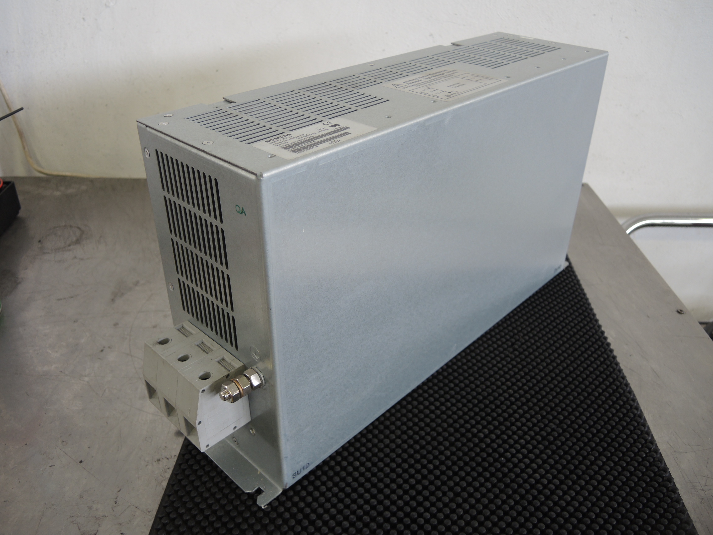 SIEMENS 6SL3000-0BE25-5AA0