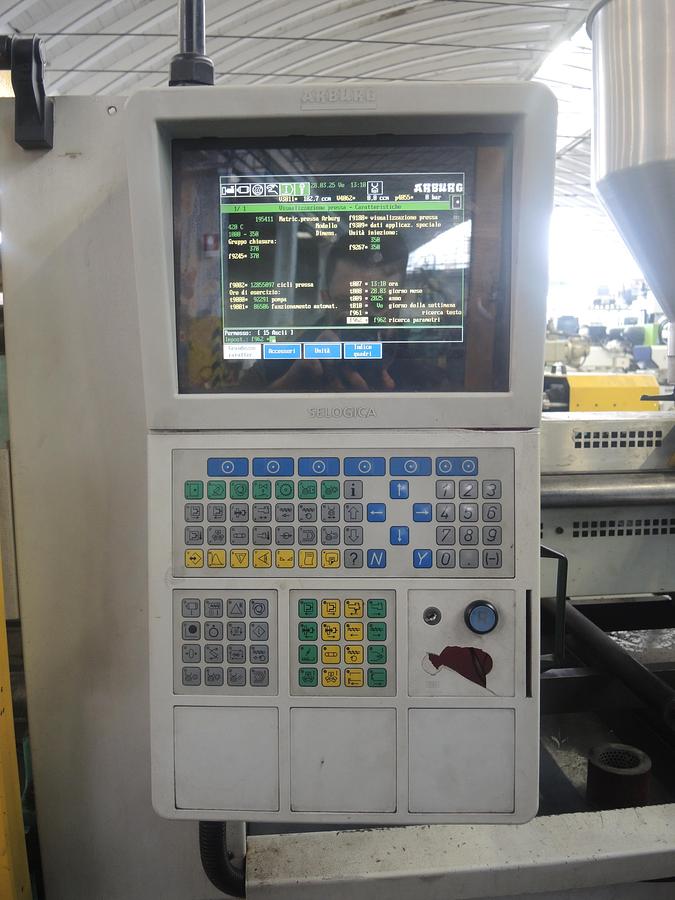 2004 ARBURG 420C 1000-350