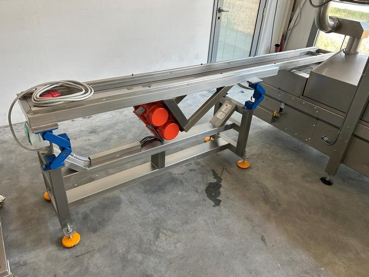 Usato linea pasta fresca ripiena pastorizzata