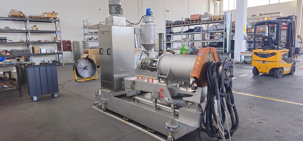2006 P.R.T. SERVICE & INNOVATION WF600