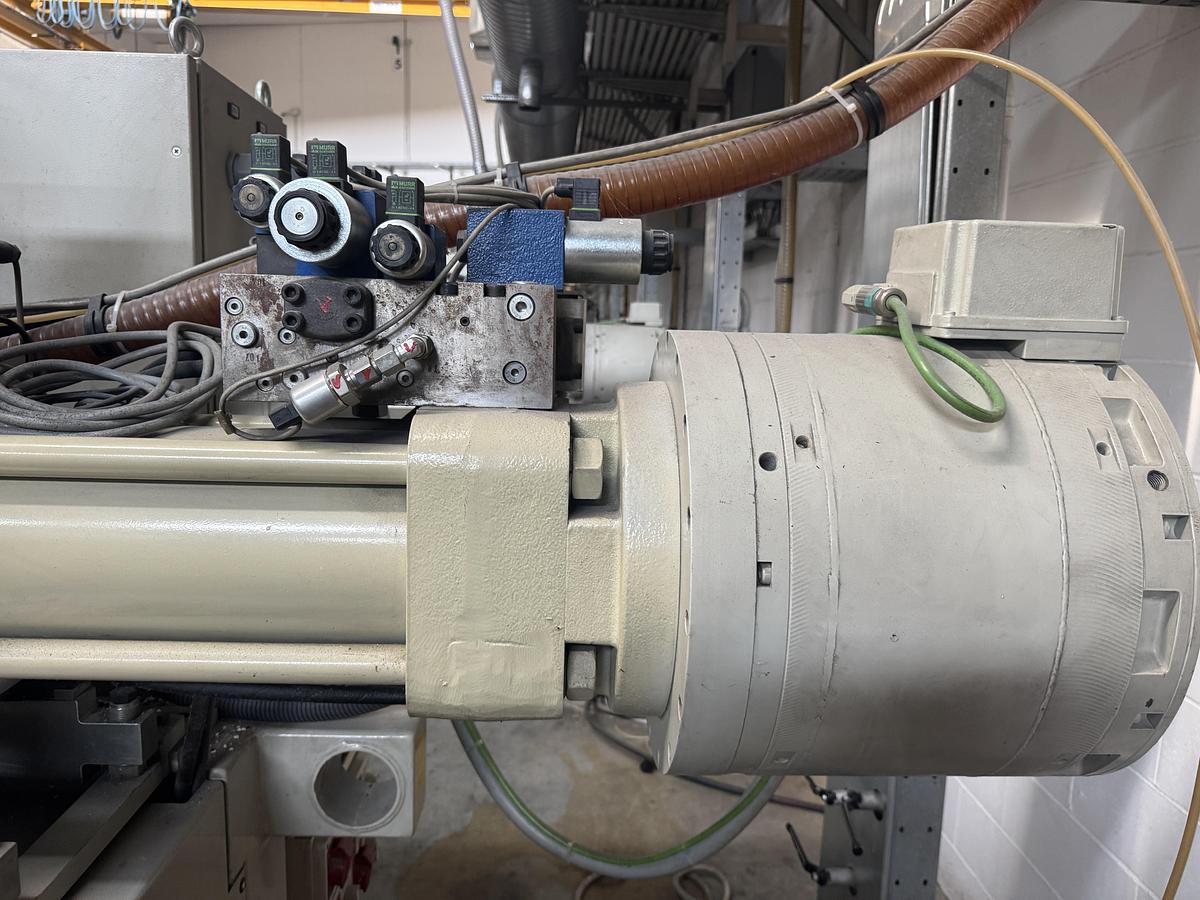 2009 NEGRI BOSSI VJ160