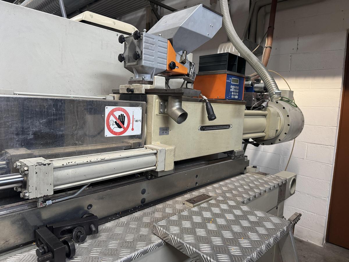 2009 NEGRI BOSSI VJ160