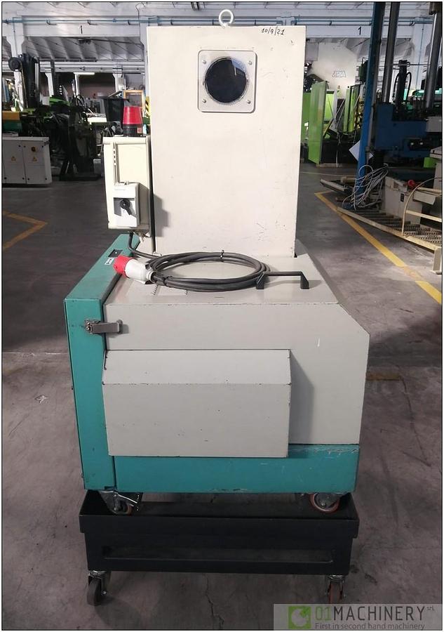 TRIA 40-20/BL-T