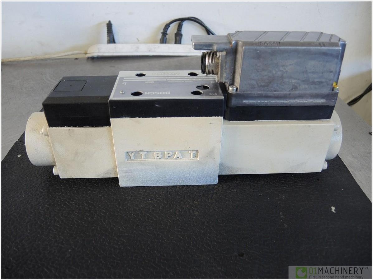 Usato BOSCH 0 811 404 767 AI3134