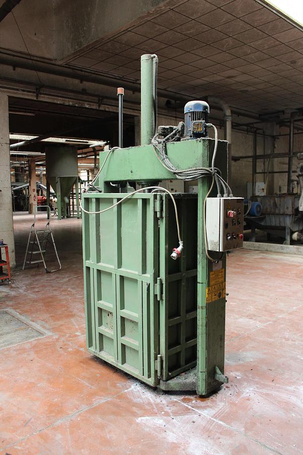 2008 RINO TULLIS TR 12 EXP