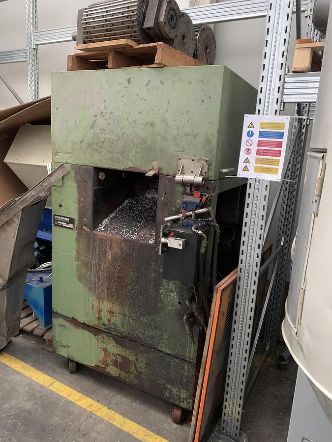 2002 PREVIERO TA 400 G40