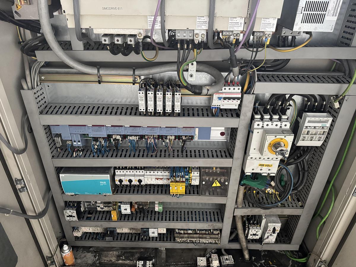 2010 NEGRI BOSSI VJ210