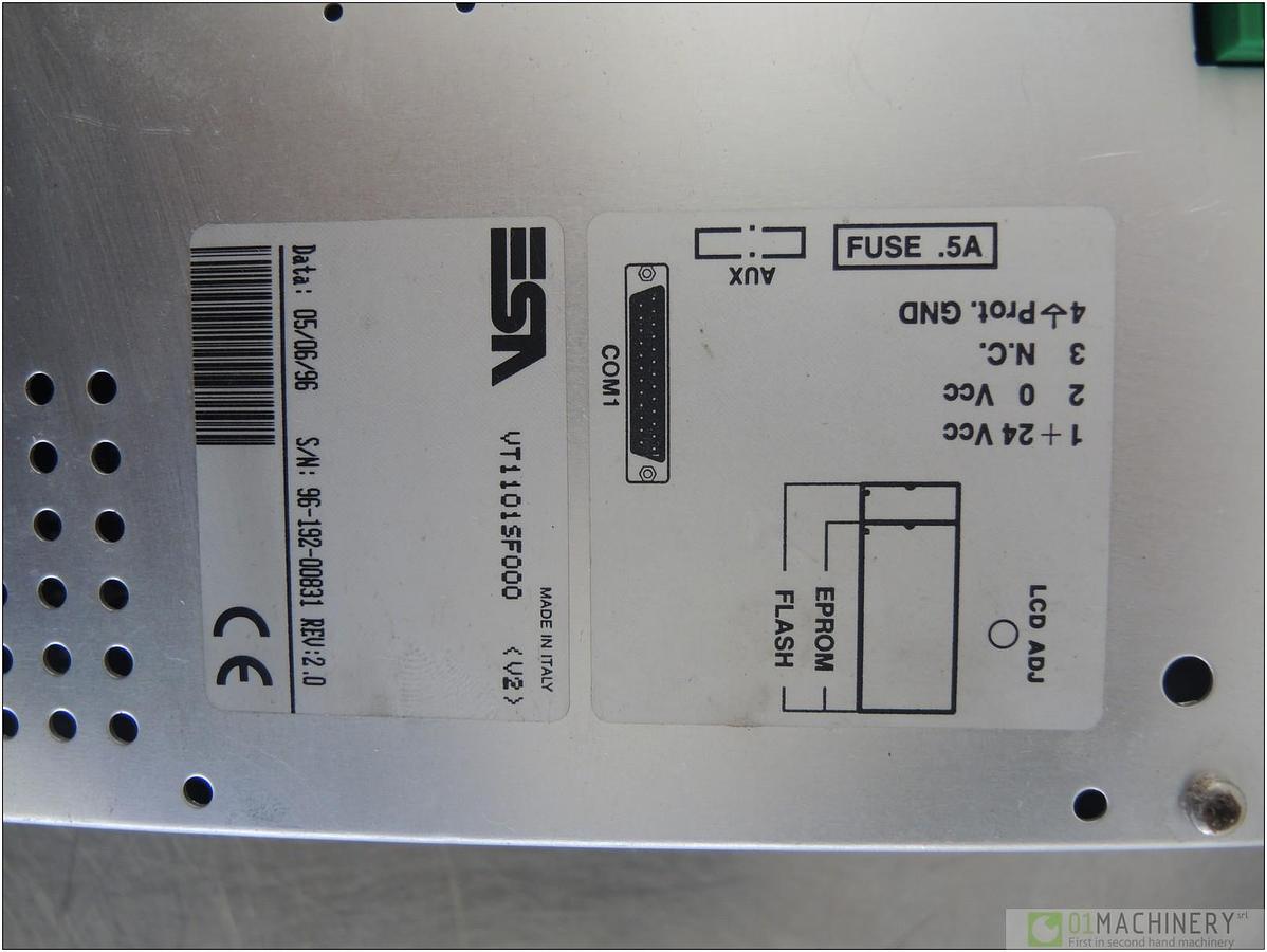 1996 ESA VT 1101 SF 000