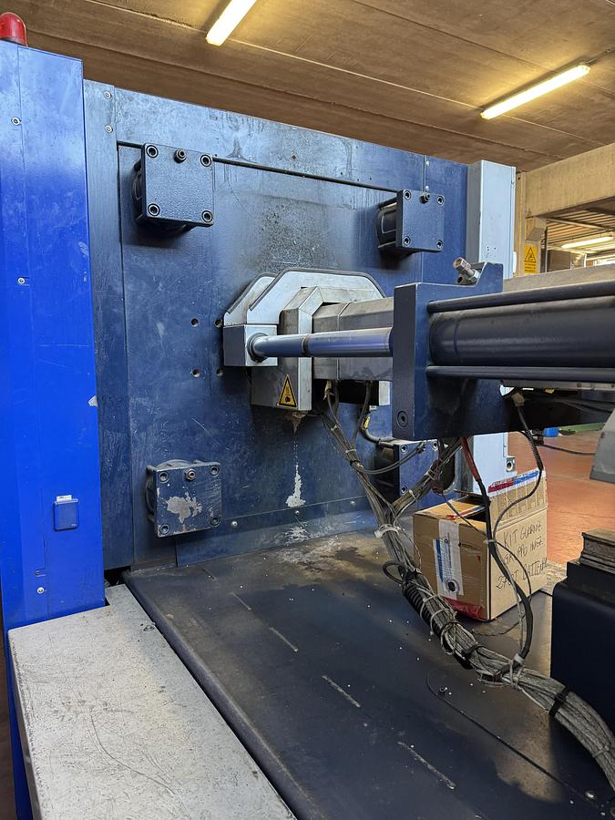2002 BATTENFELD TM 2700 / 1330