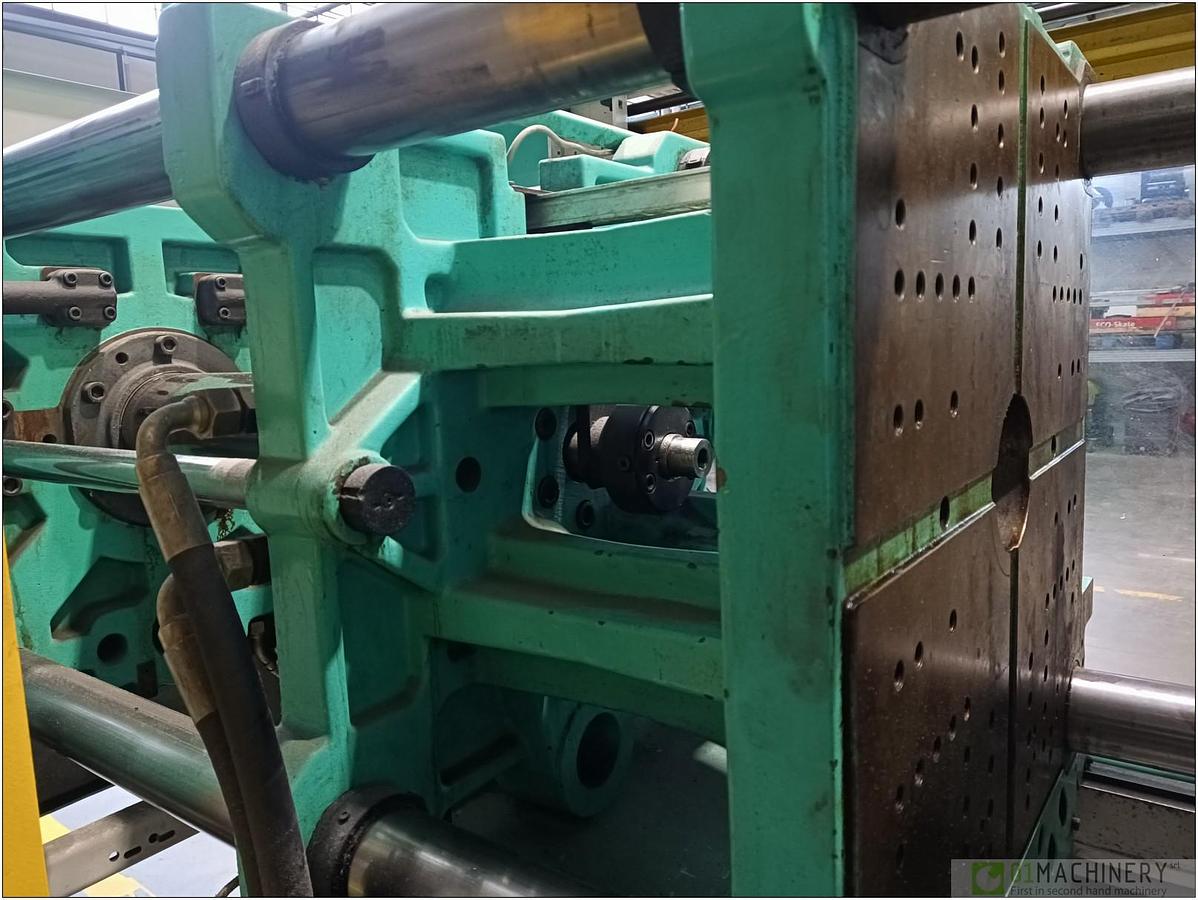 1999 ARBURG 520 C 2000-675