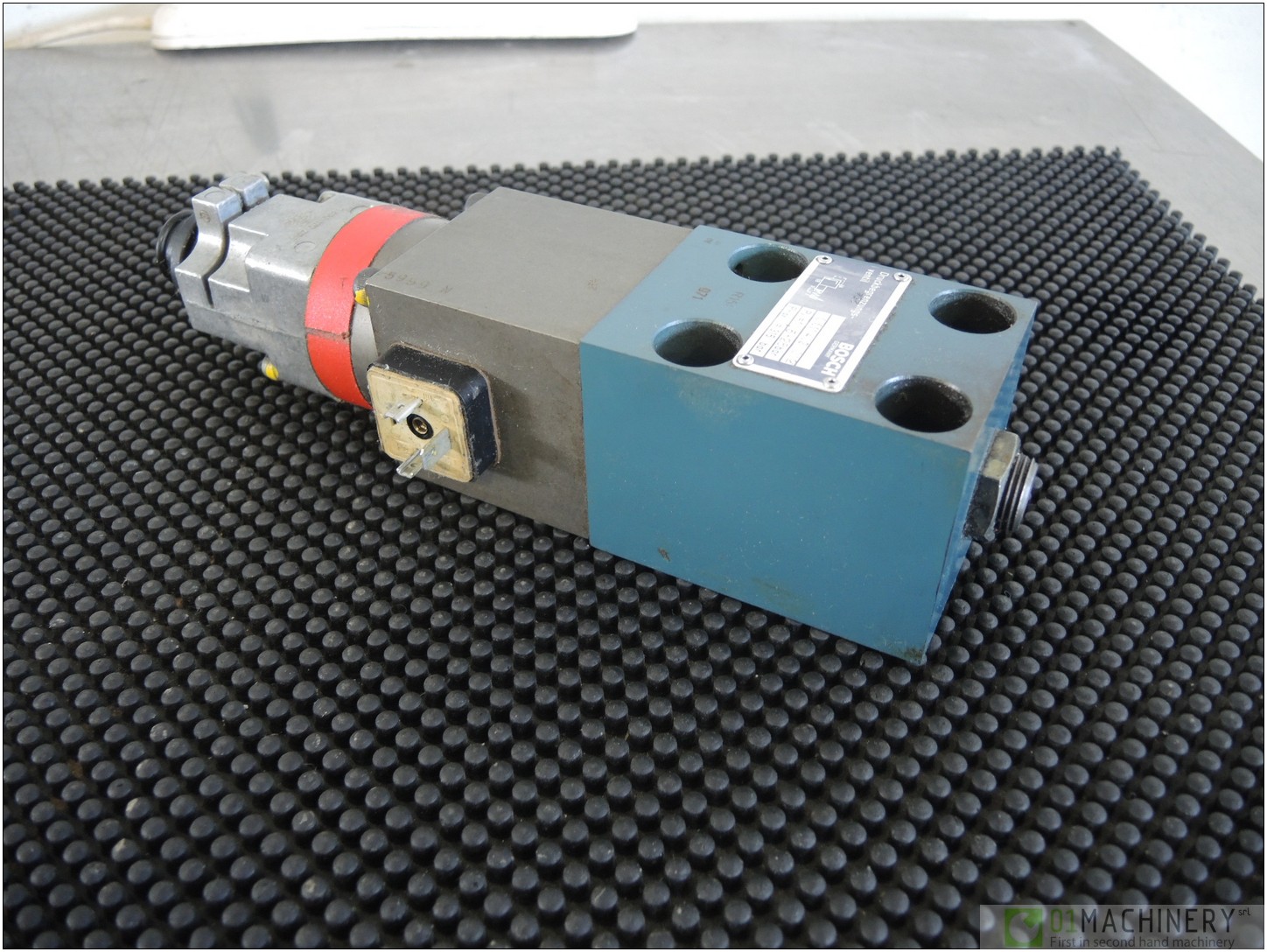 BOSCH 0 811 402 012