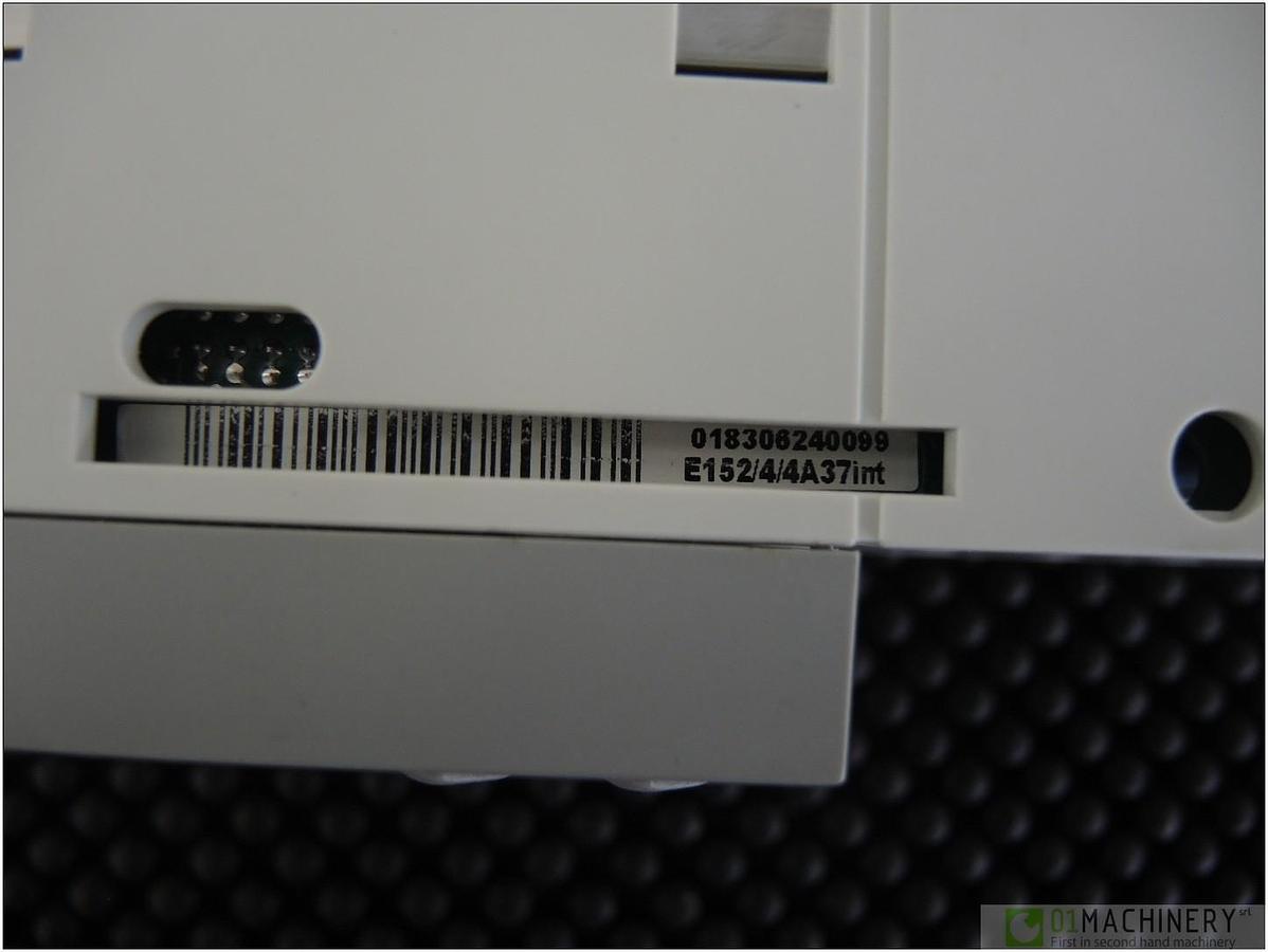  LENZE E82EV152_4C