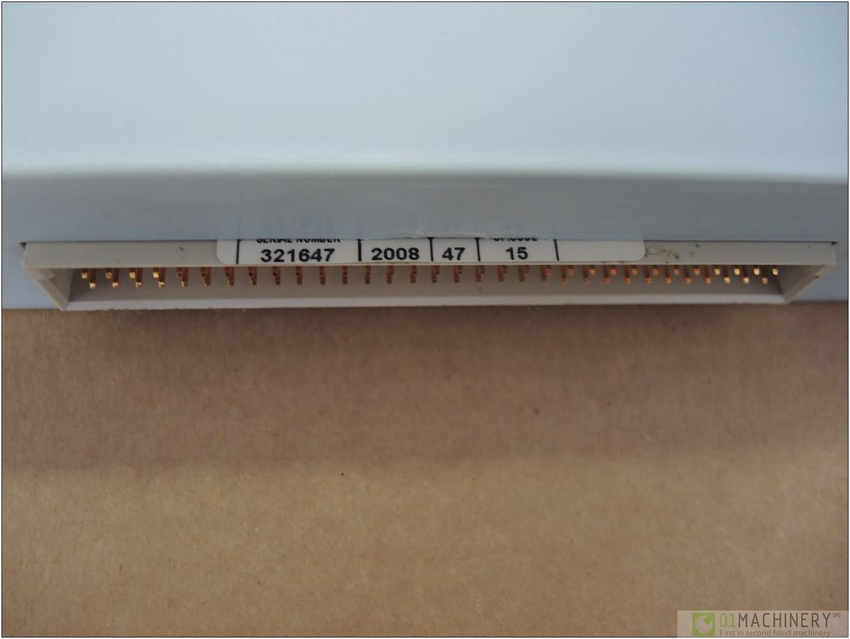 Usato -MOOG-8AI+8AO 821-AI1222