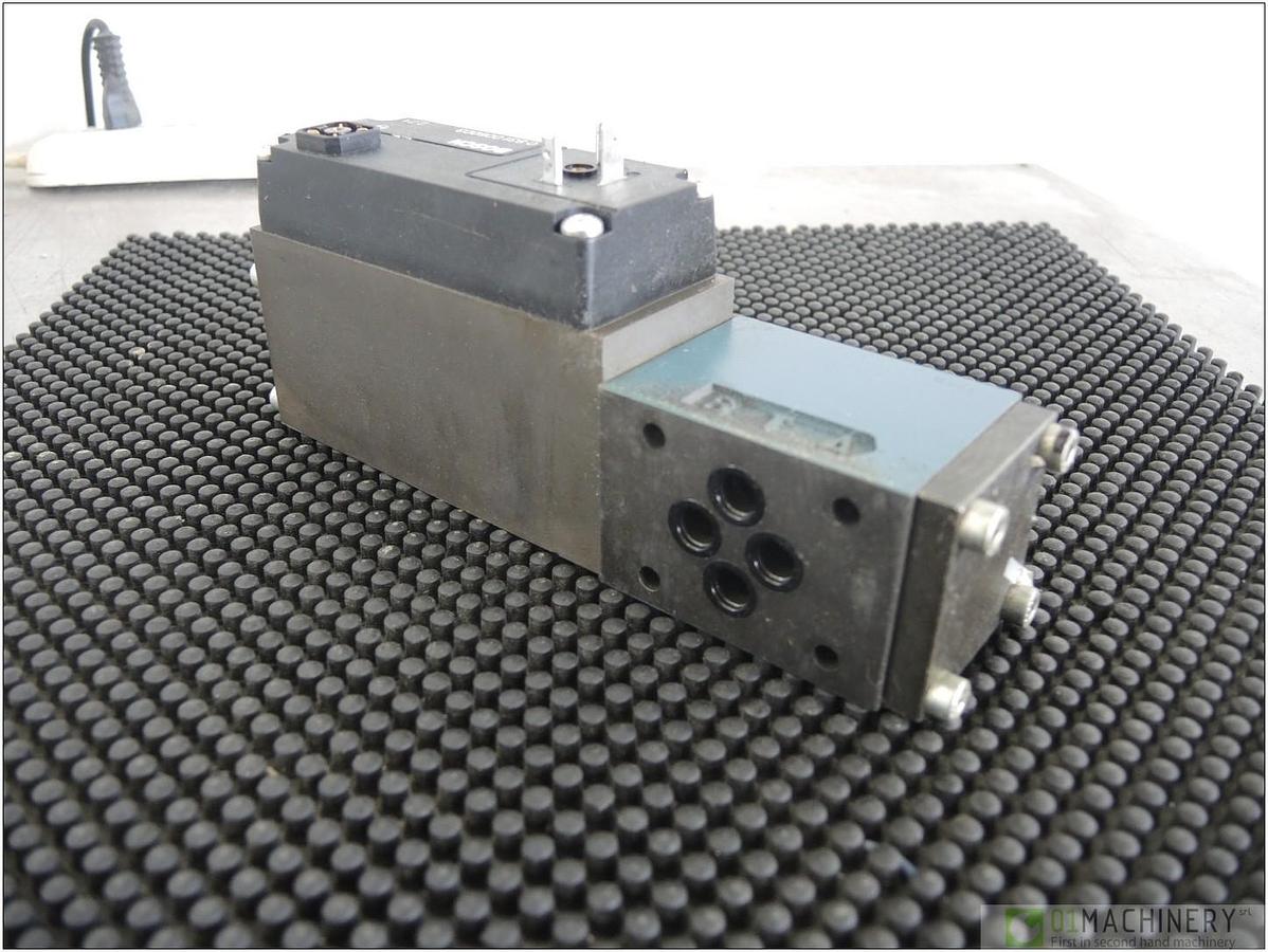 BOSCH 0 811 404 163