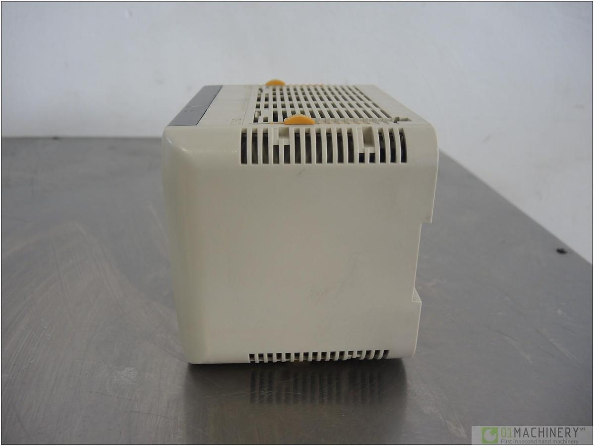 2010 OMRON CQQM1-CPU21-E