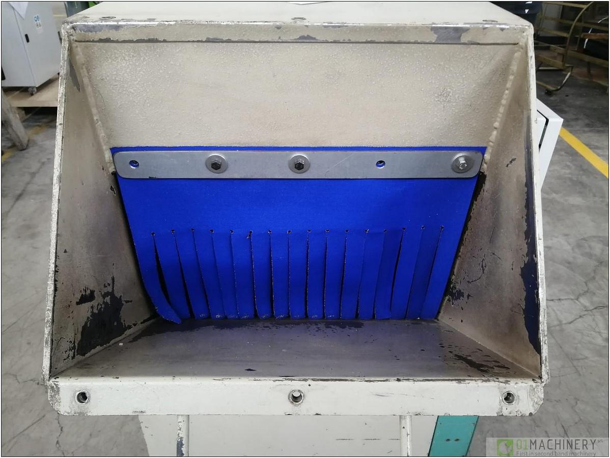 TRIA 40-20/BL-T