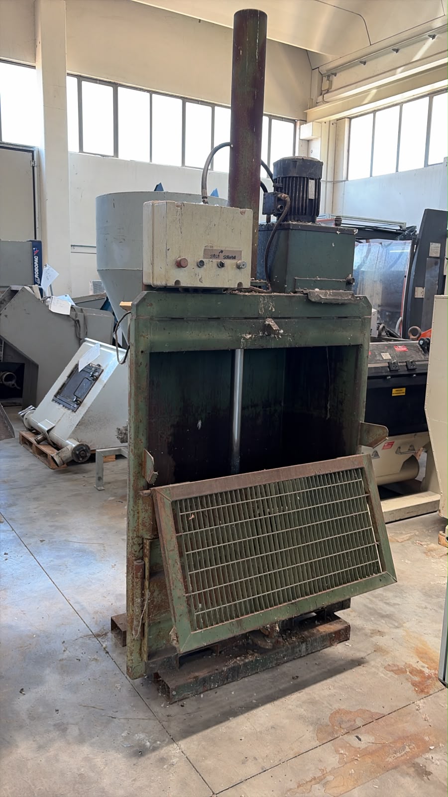 Used AE0204
