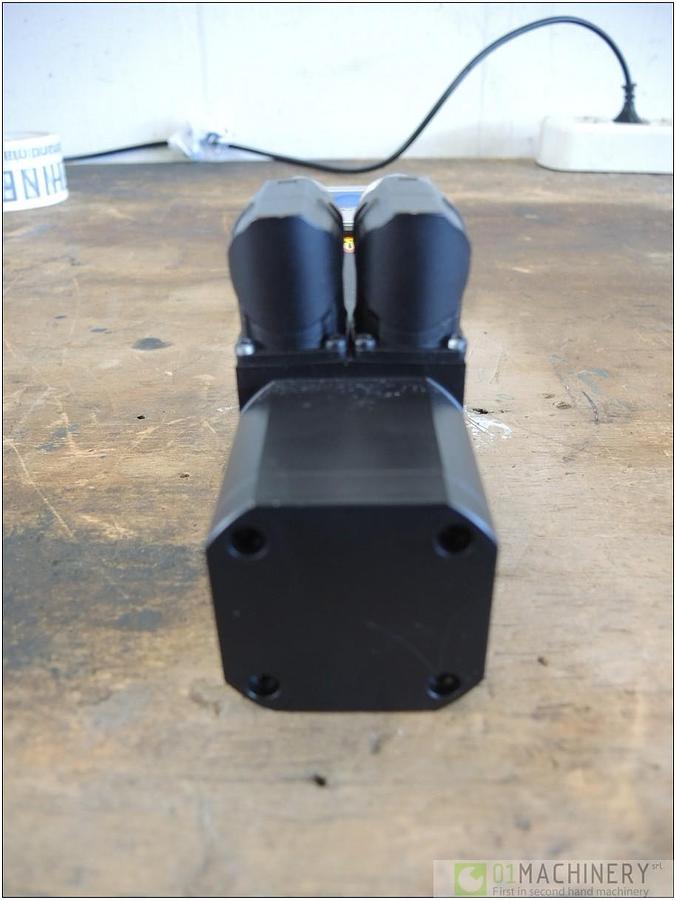 2005 B&R 8MSA2L.E5-I6