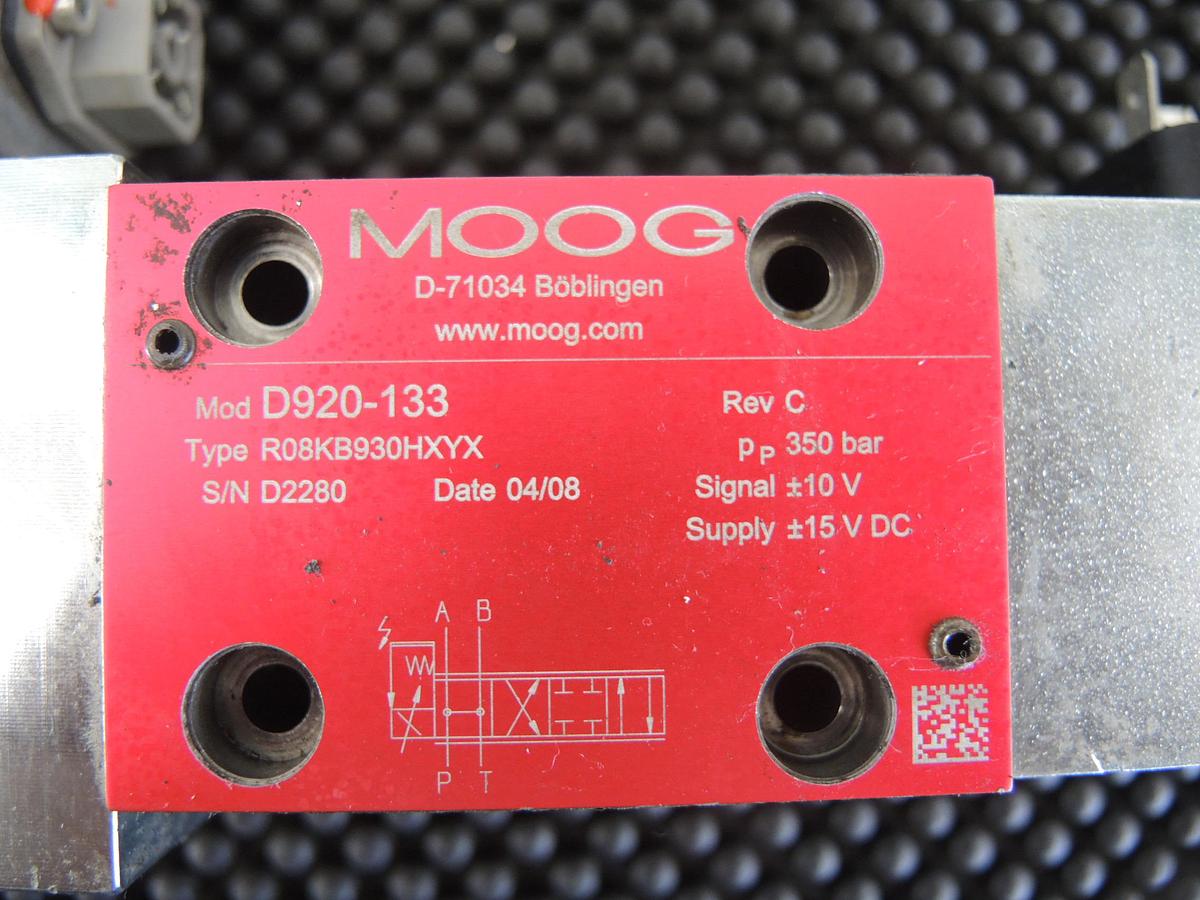 MOOG D920-133