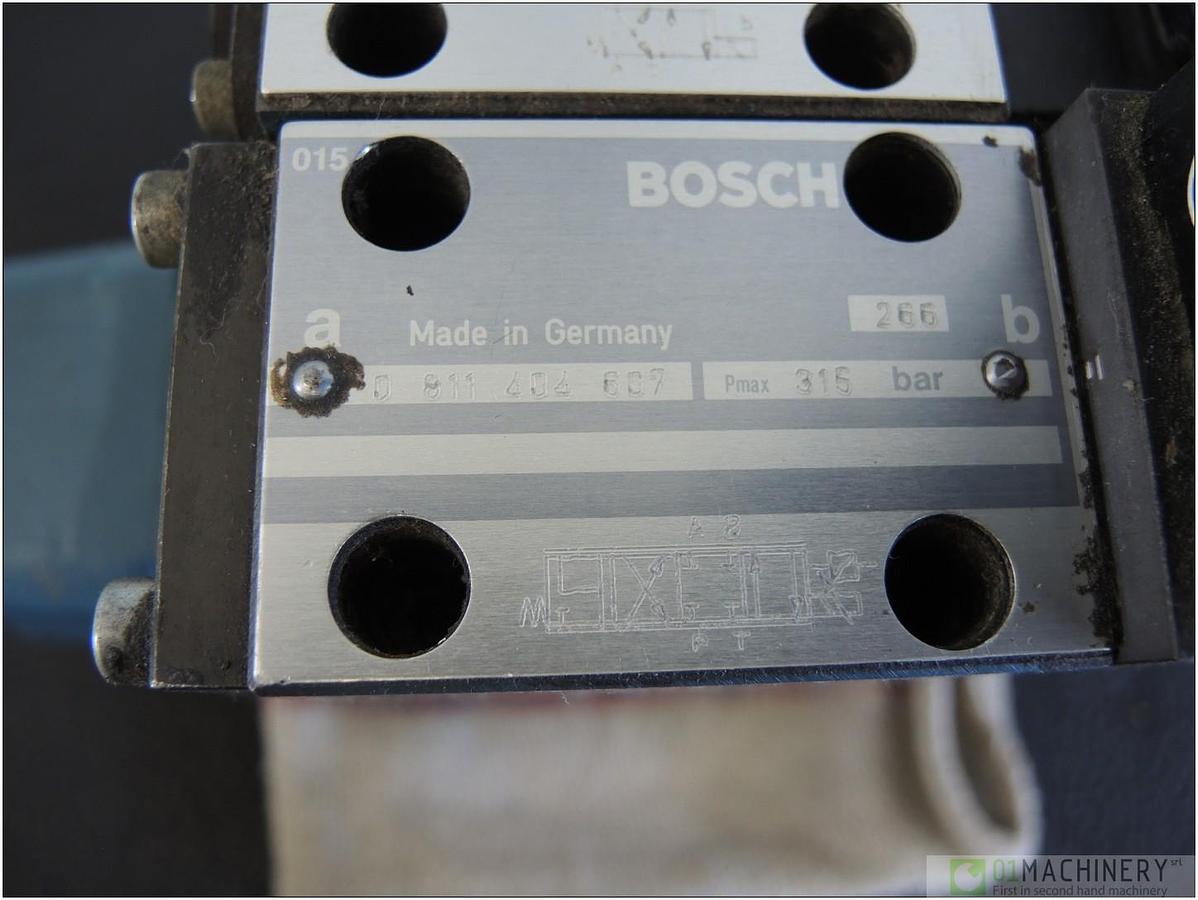  BOSCH 0 811 404 607