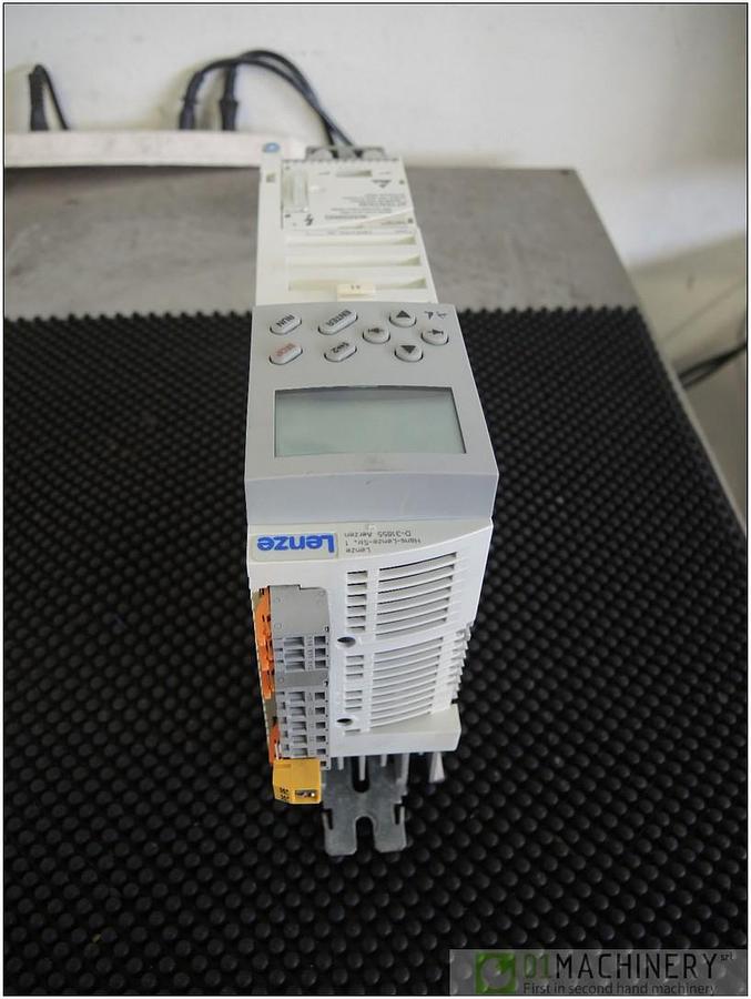  LENZE E82EV152_4C