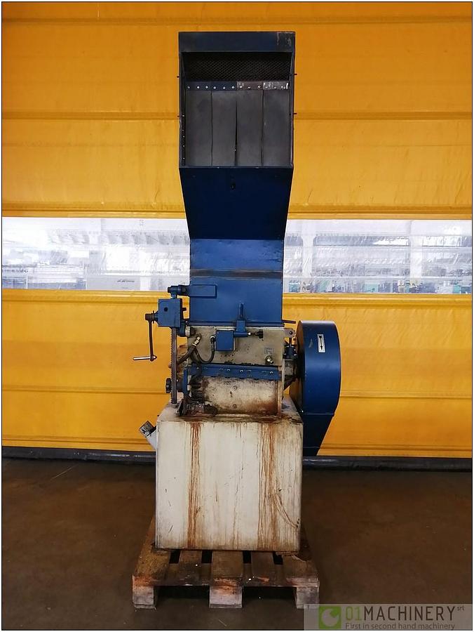 Used MECCANOPLASTICA 400 6L #AI1502