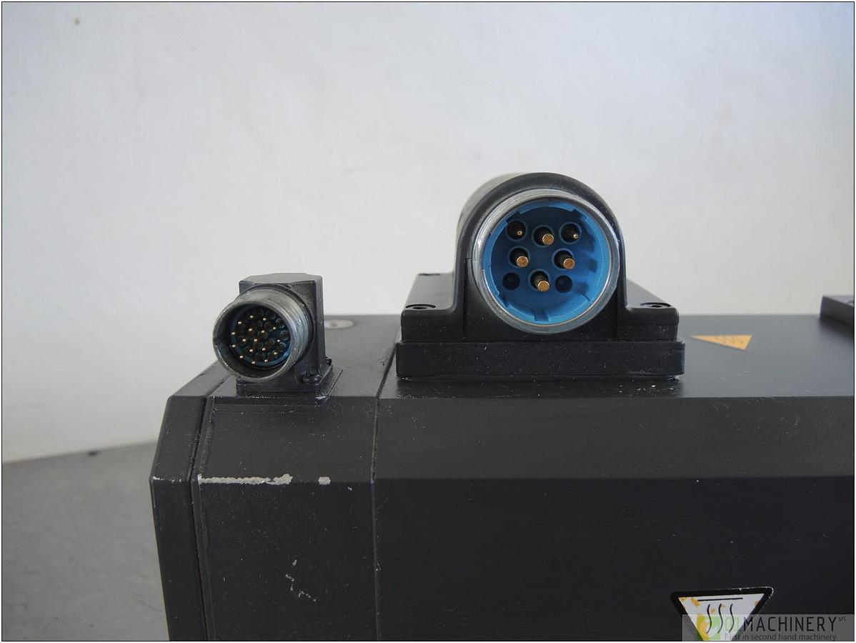 2001 SIEMENS 1FT6086-8WF71-2AG0