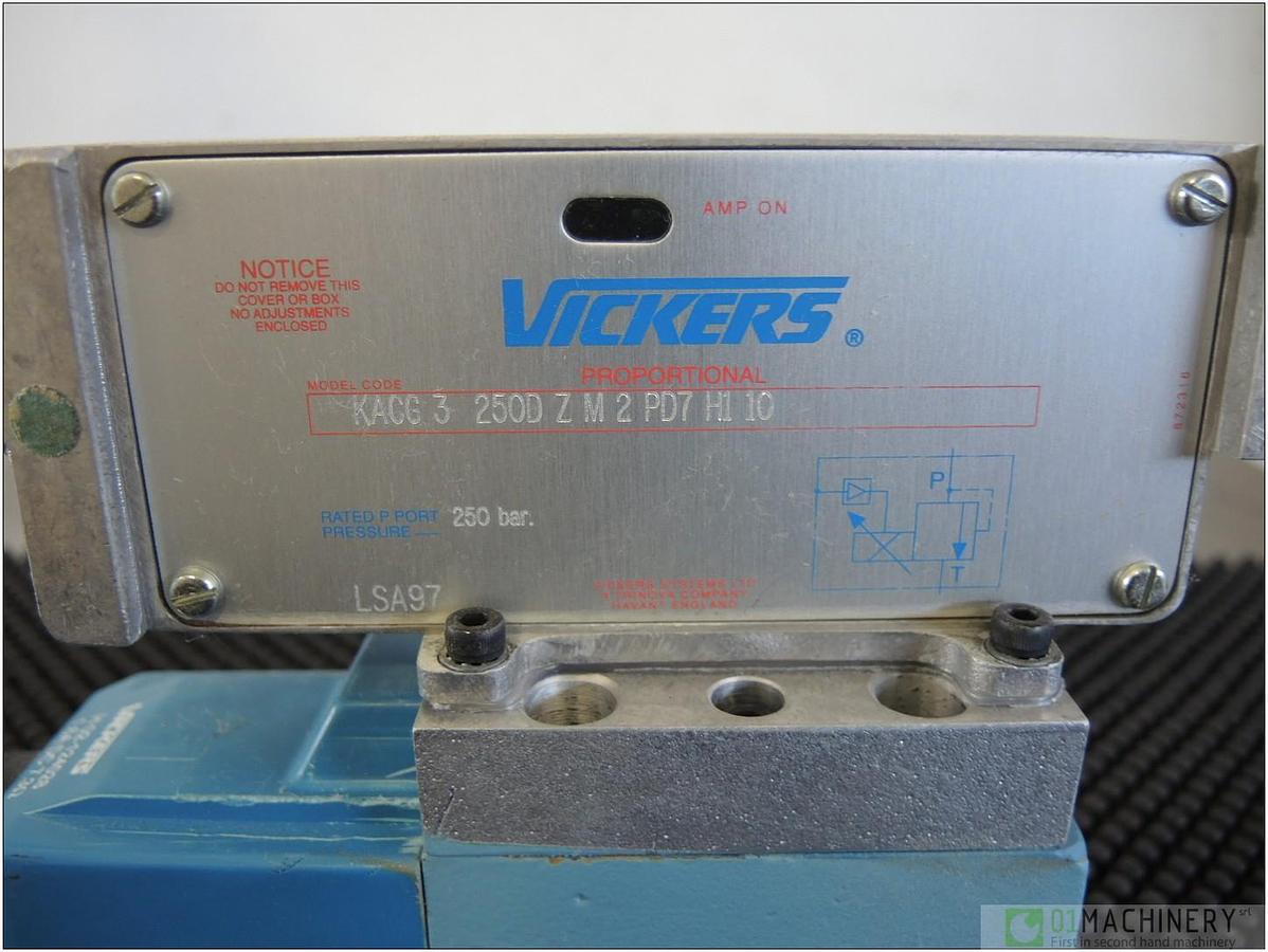  VICKERS KAGC3250DZM2PD7H110
