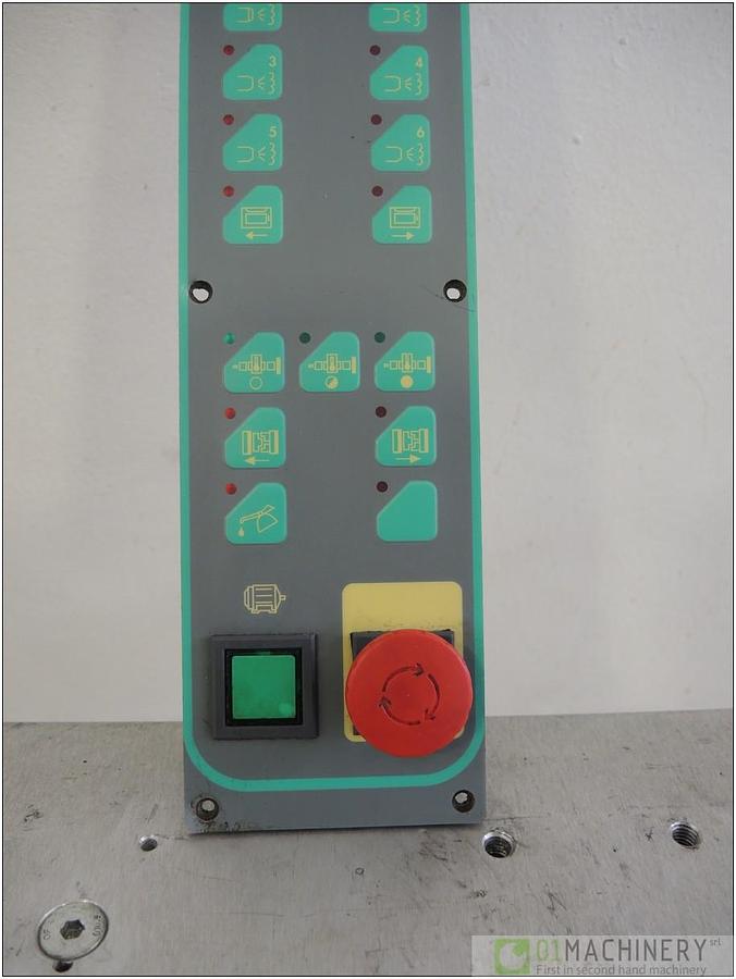 2000 PLASTIC METAL TASTIERA VERT BETTER