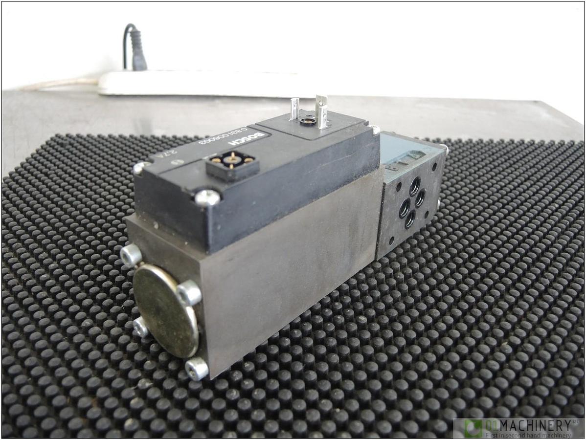  BOSCH 0 811 404 163