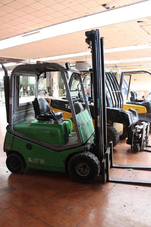 2003 CESAB DRAGO 200