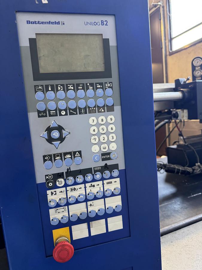 2002 BATTENFELD TM 2700 / 1330