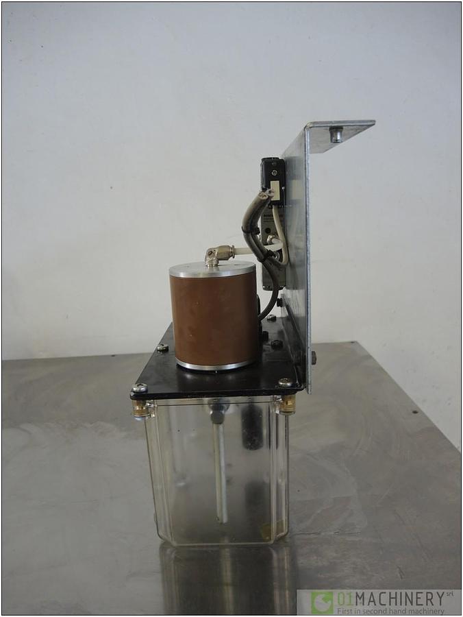 2004 NEGRI BOSSI KLOBER