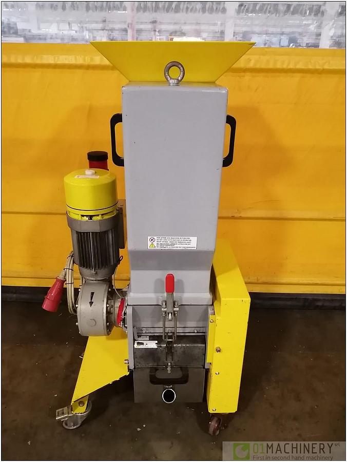 Used 2003 MSM FW25 #AI2357