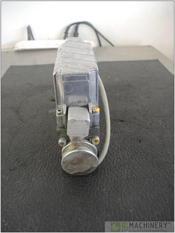 Usato BOSCH 0 811 404 177 AI3249