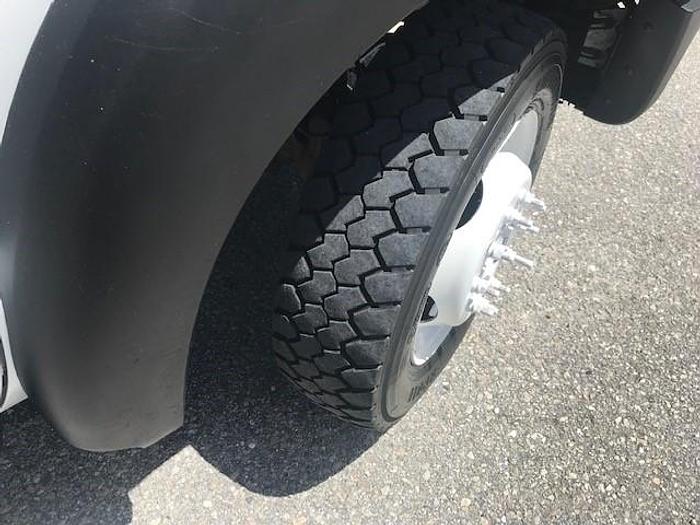 Used Versalift VST40-MH 45ft Bucket Boom on 2015 Ford F550 4x4 Reg Cab Utility Truck – C44902