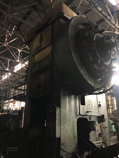 Used 1992 TMP VORONEZH KB8544 2500TN HOT STAMPING PRESS