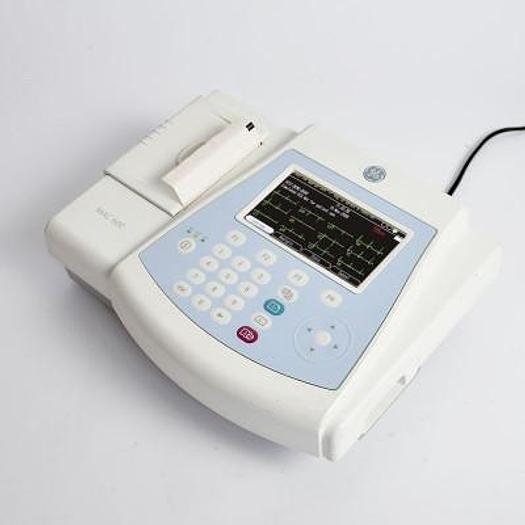 Usato UNITÉ ECG GENERAL ELECTRIC MAC 600 AVEC SON SAC DE TRANSPORT