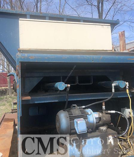 Used CHALLENGER CG400