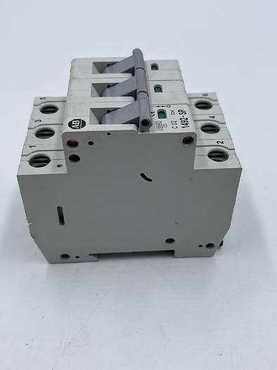 Used Allen-Bradley 1492-SP3C320 Ser C