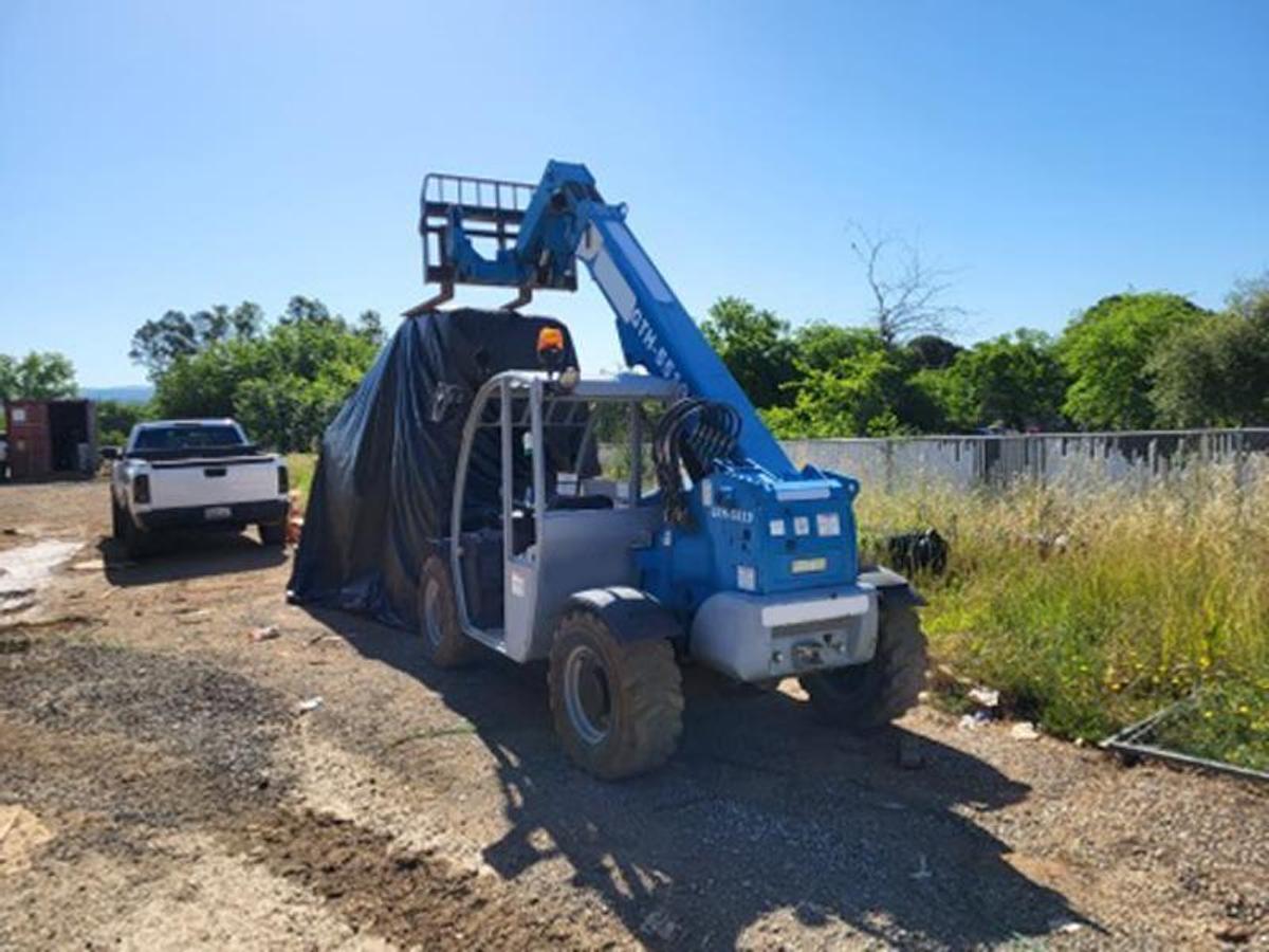 Used 2015 GENIE GTH5519