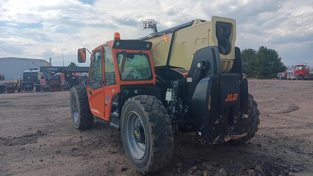 Used 2016 JLG 1255