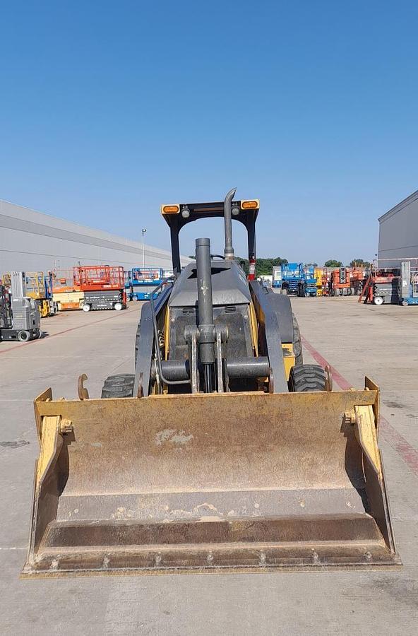 Used 2018 DEERE 210LEP