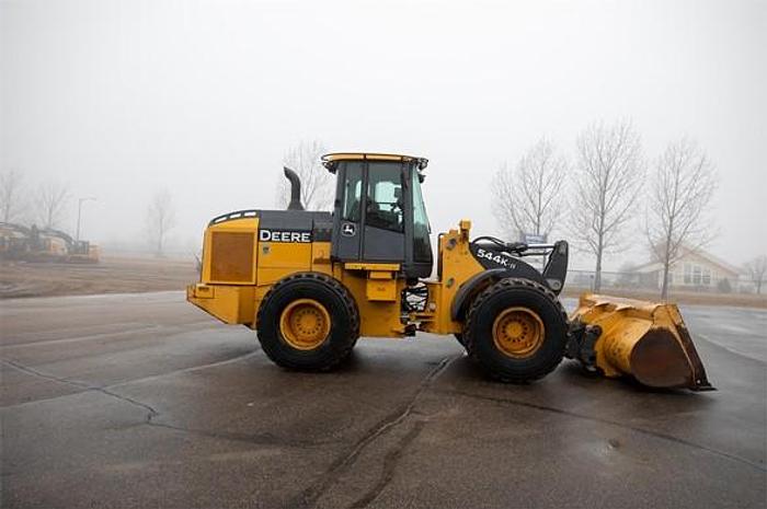 Used 2017 DEERE 544K